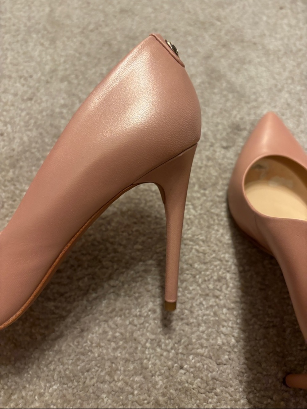 Pointed Toe Pump blush - Picture 8 of 10